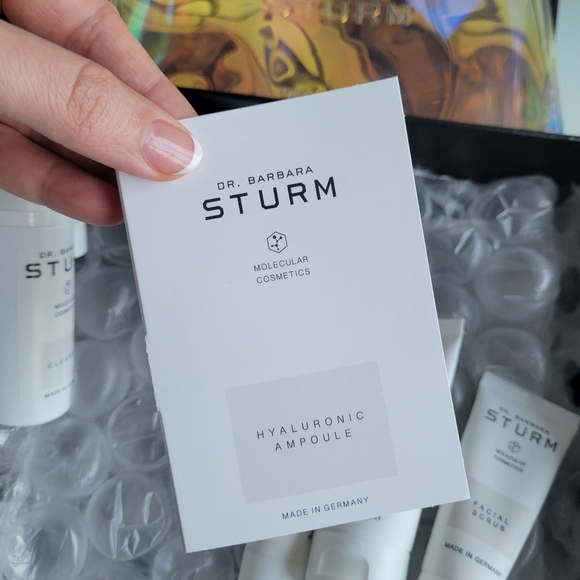 🌟HOST PICK🌟  Dr. Barbara Sturm discovery set - Picture 4 of 14